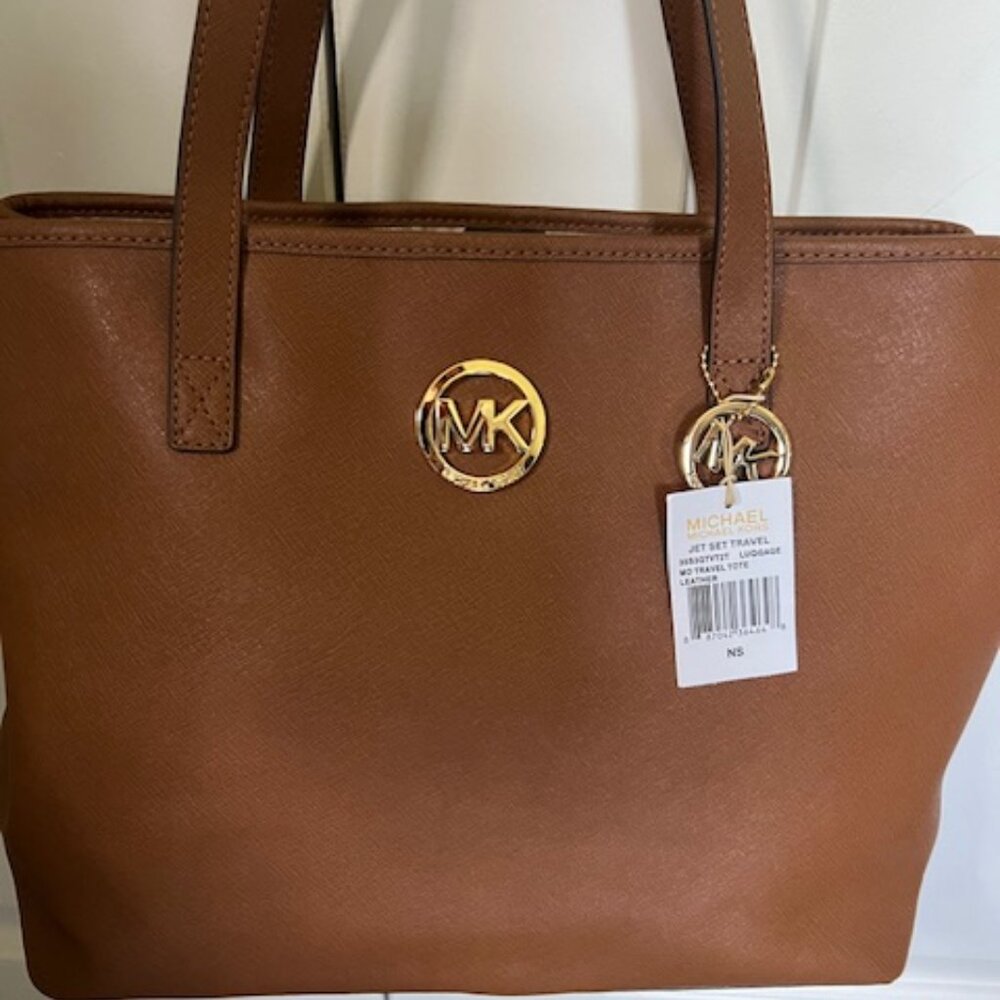 Michael Kors Jet Set Travel Leather Tote Color Luggage 35S3GTVT2T